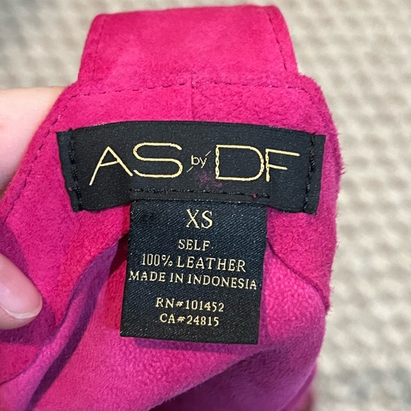 AS by DF XS pink fringe razorback top, EUC - Picture 4 of 4